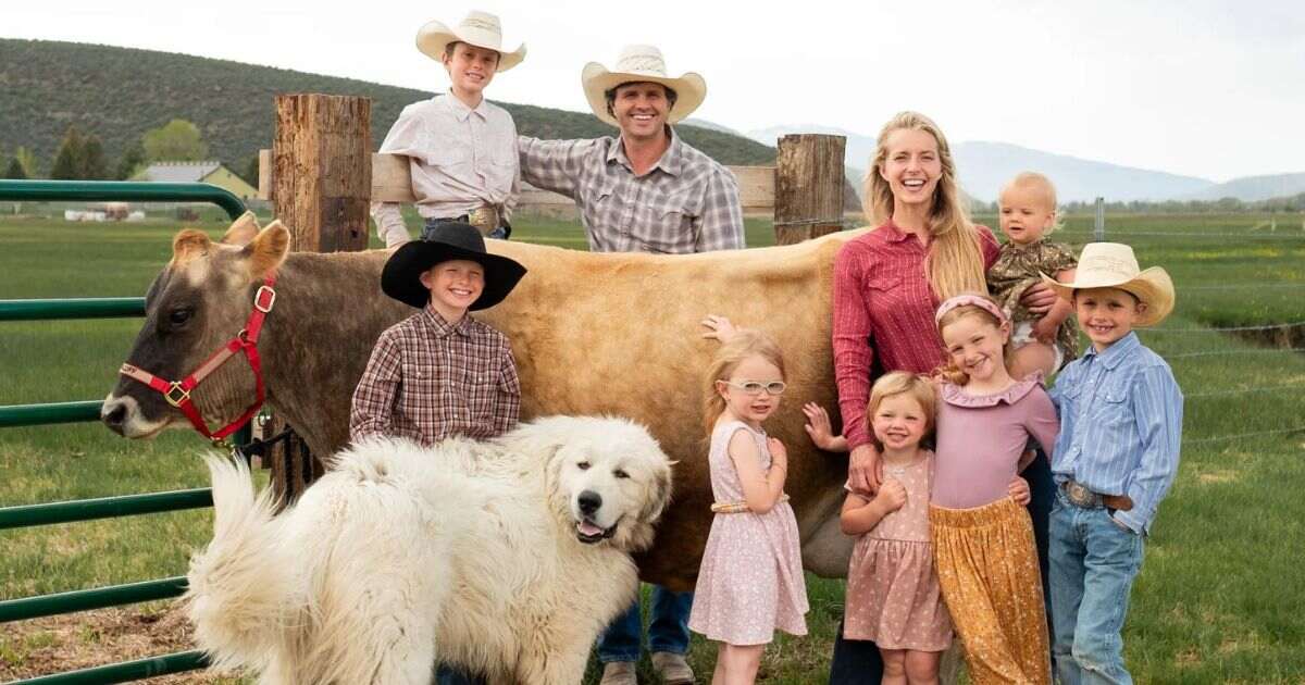 daniel-neeleman-wife-and-kids